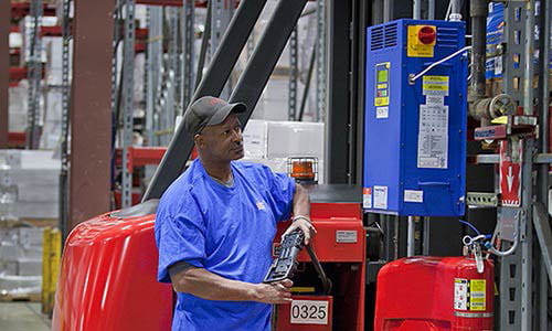 Turn productivity into power with our intelligent electric forklift battery and charger solutions.